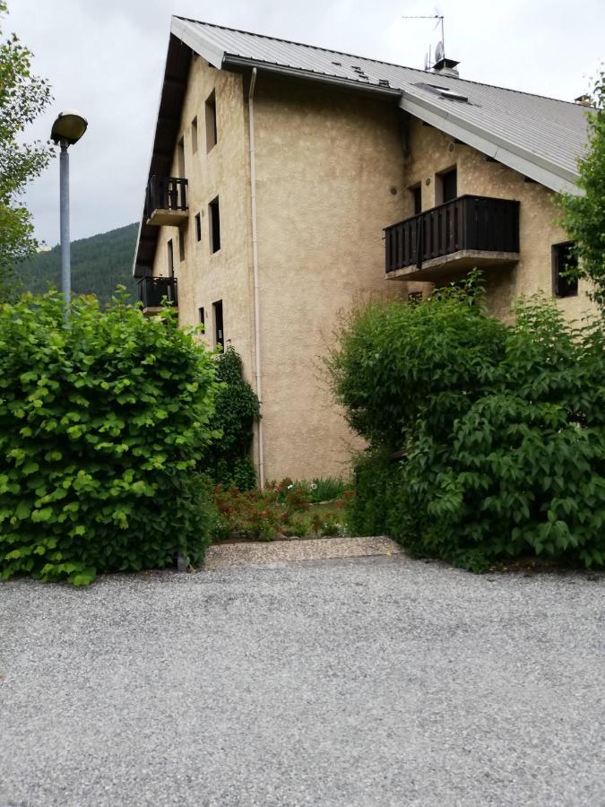 APPARTEMENT T3 60M2 à Briançon dans résidence calme avec 7 couchages Exterior foto