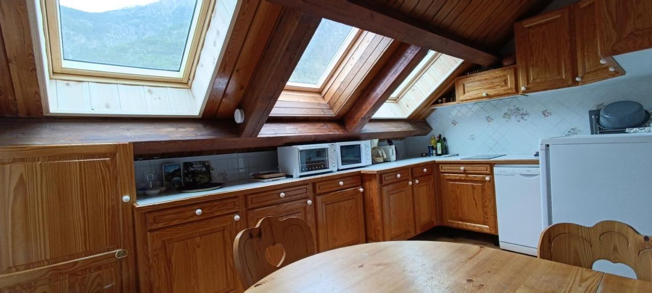 APPARTEMENT T3 60M2 à Briançon dans résidence calme avec 7 couchages Exterior foto